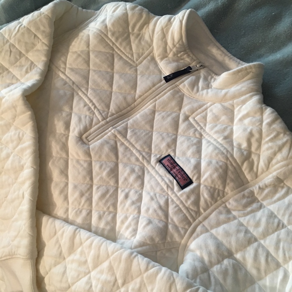 Vineyard vines quarter zip up